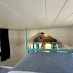 Unik Beliggenhet! Lite Mikrohus Plassert Ved Populaer Apartmán Tønsberg