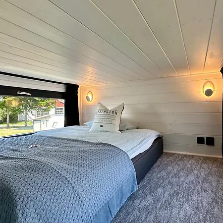 شقة Unik Beliggenhet! Lite Mikrohus Plassert Ved Populaer