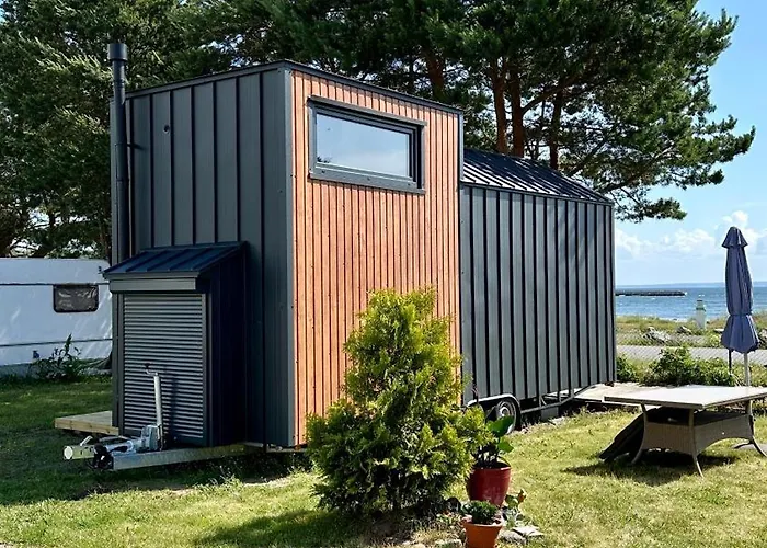 Unik Beliggenhet! Lite Mikrohus Plassert Ved Populaer Lägenhet Tønsberg